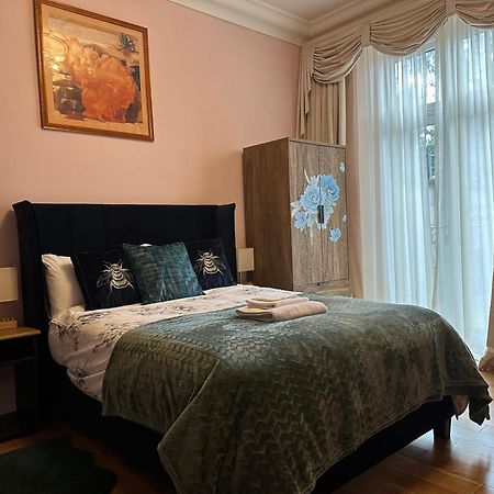 Rosie Cosy House Cricklewood Hotell London Eksteriør bilde