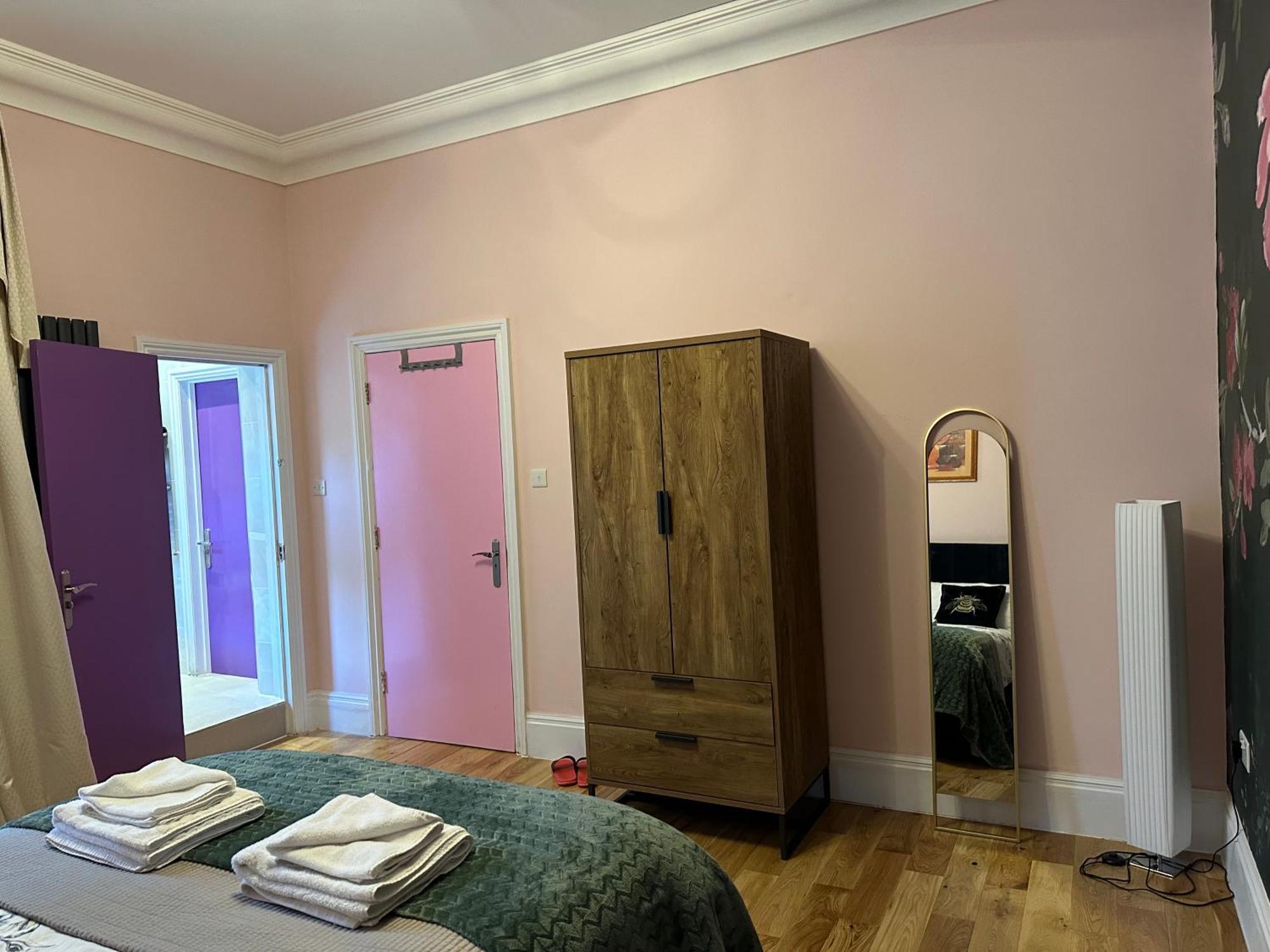 Rosie Cosy House Cricklewood Hotell London Eksteriør bilde