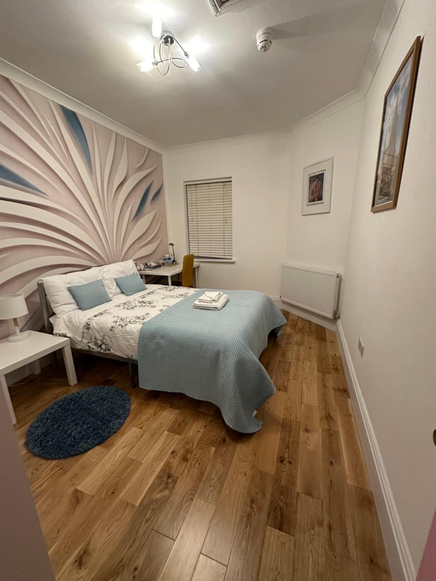 Rosie Cosy House Cricklewood Hotell London Eksteriør bilde