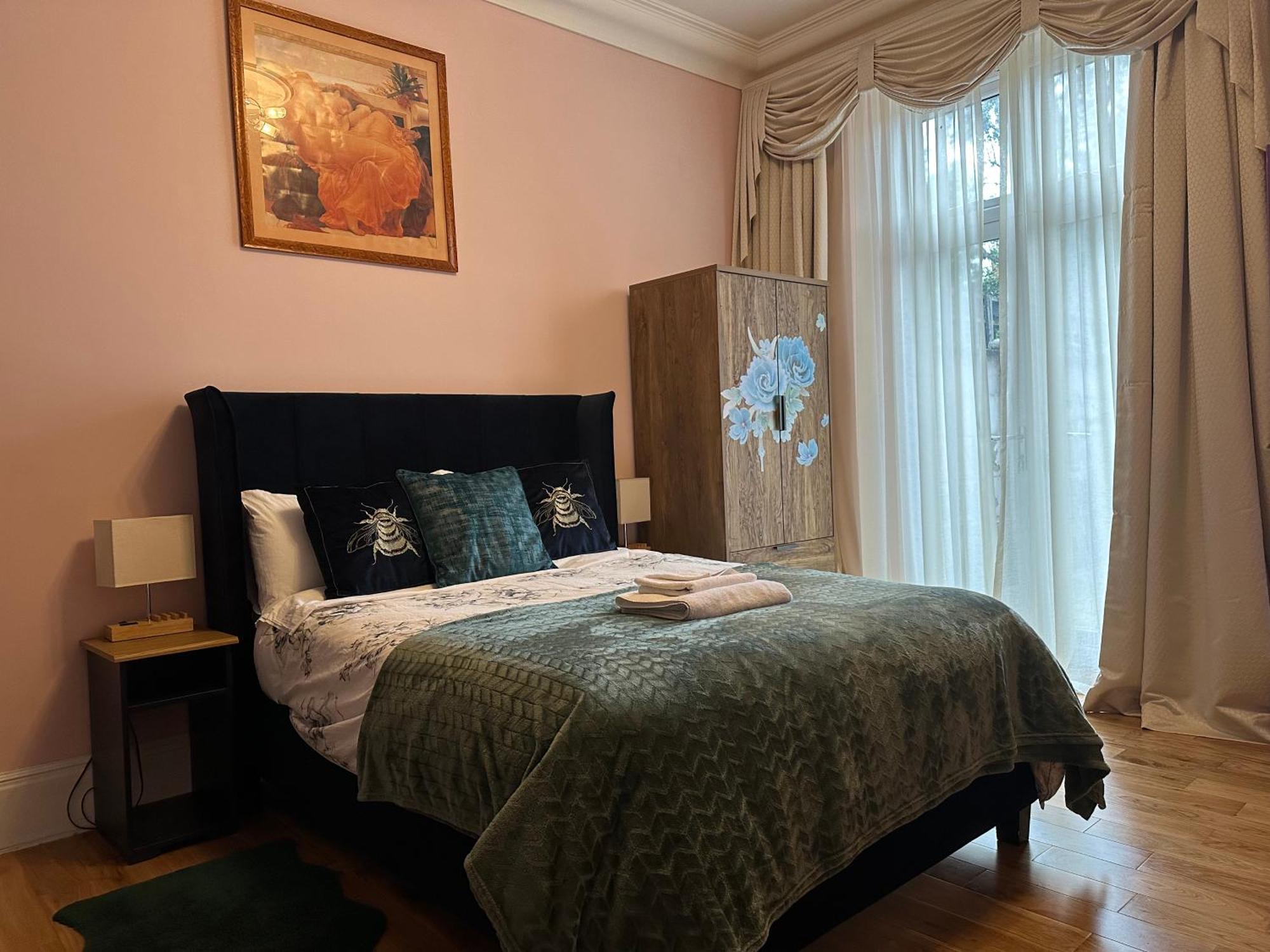 Rosie Cosy House Cricklewood Hotell London Eksteriør bilde